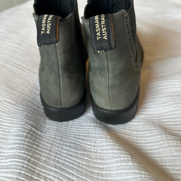 Blundstone Dark Gray Chelsea Boots - Picture 3 of 6